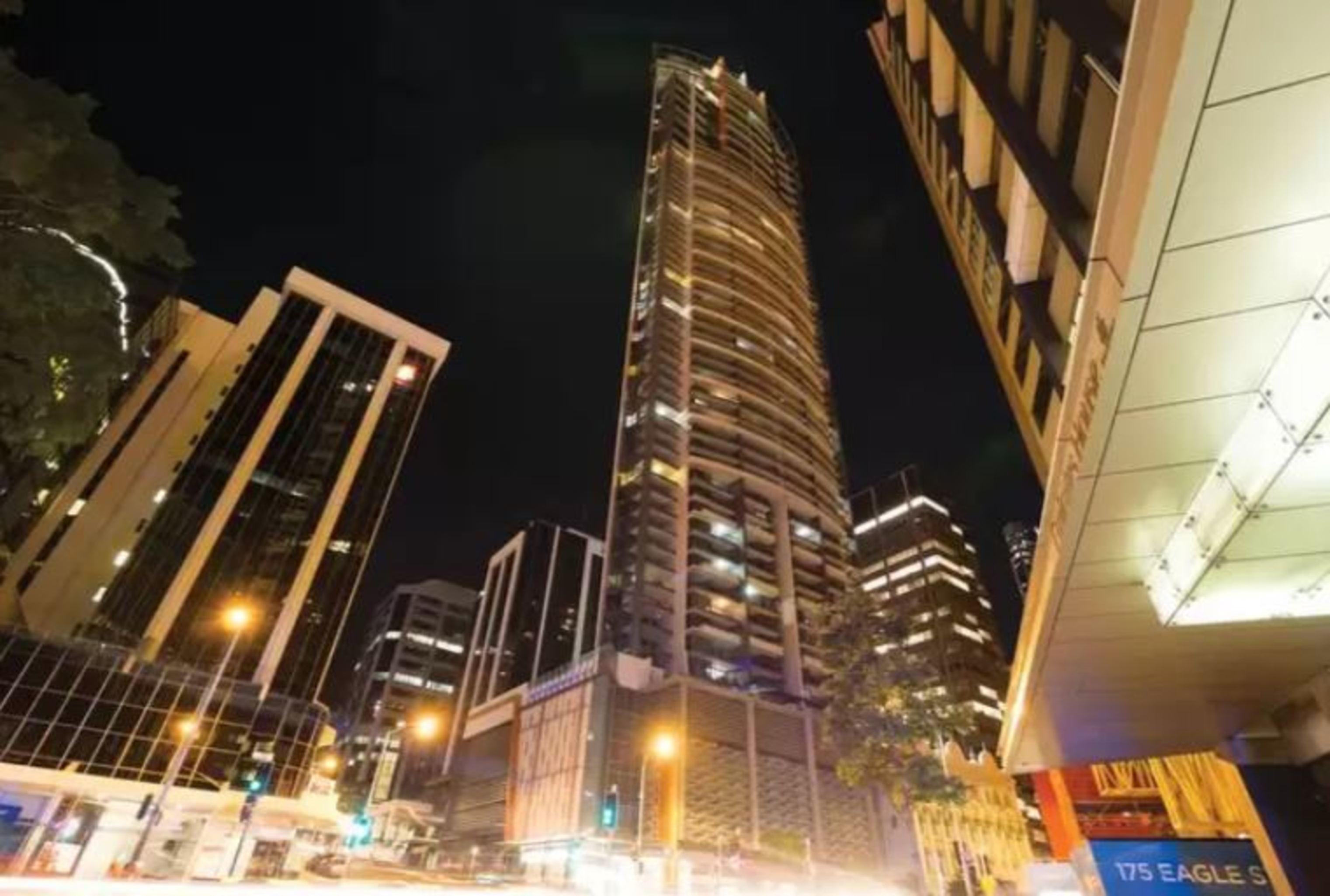 Oaks Brisbane Aurora Suites Eksteriør billede